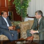 مع السفير الروسي
